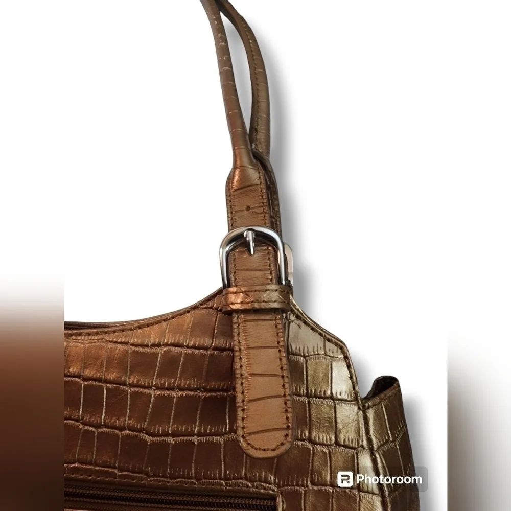 MAXX New York Bronze Embossed Alligator Bag Multiple Fabric Lined Compar…